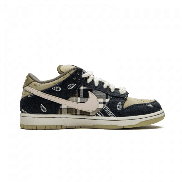 SB DNK Low Travis Scott