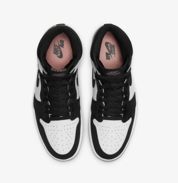 Alternative view of AIR JORDAN 1 "BLEACHED CORAL"