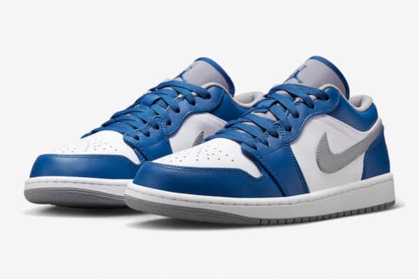 Alternative view of Air Jordan 1 Low ‘True Blue Cement’