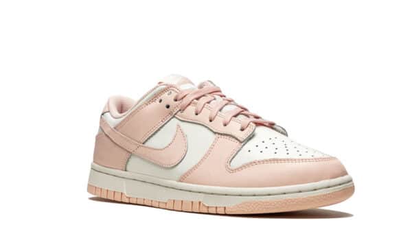Alternative view of Dunk Low Orange Pearl