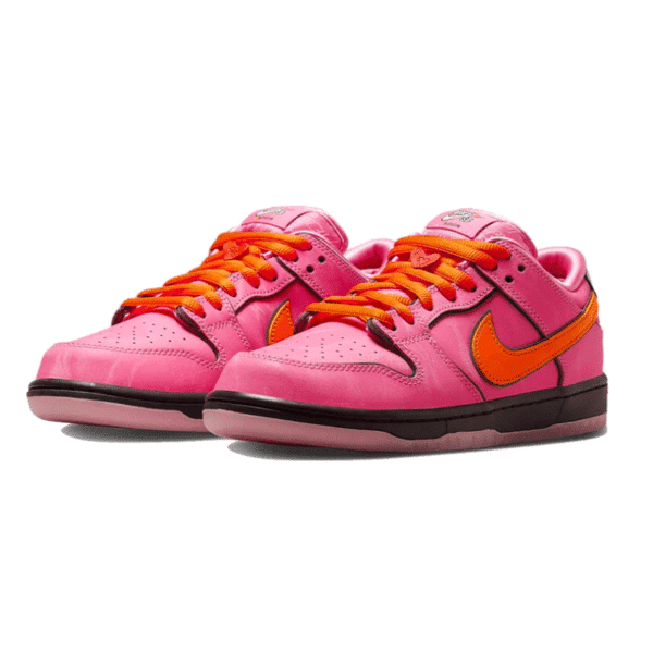 Alternative view of Nike SB Dunk Low x The Powerpuff Girls Blossom