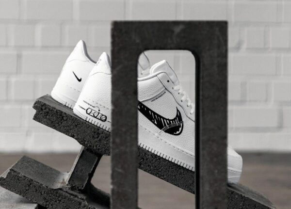 Alternative view of NIKE AIR FORCE 1 LV8 UTILITY